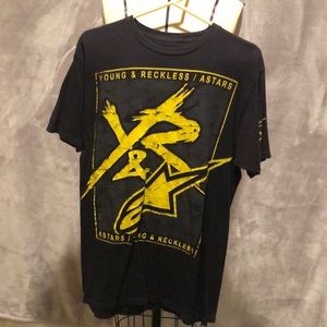 Black casual t-shirt